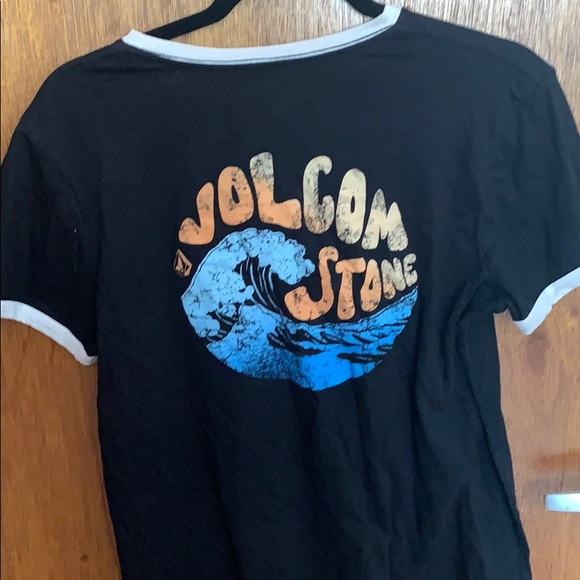 Volcom Top - Picture 2 of 2